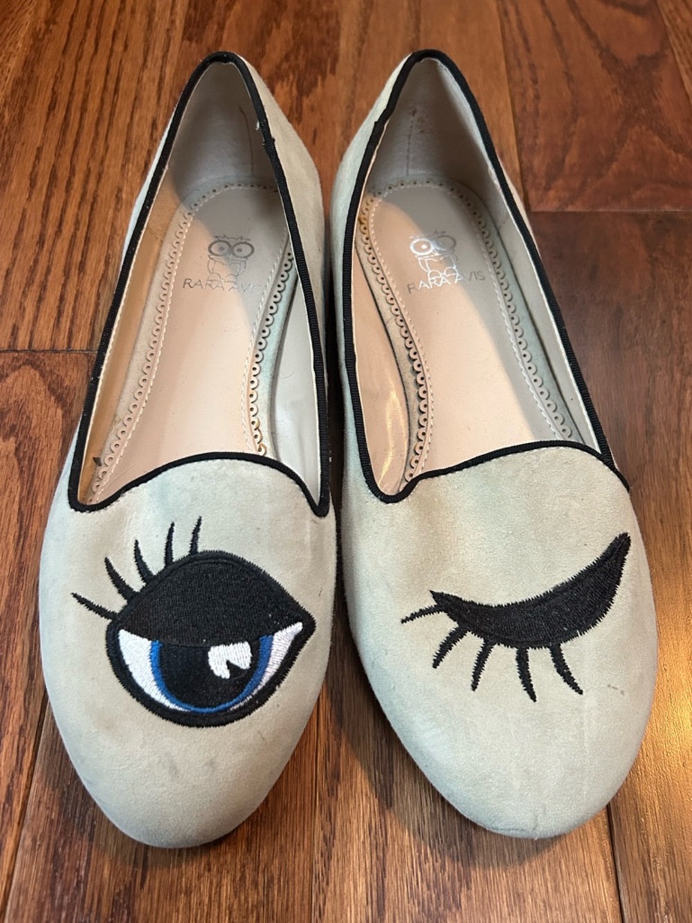 Rara Avis by Iris Apfel "winking eye" smoking loafers flats size 8W